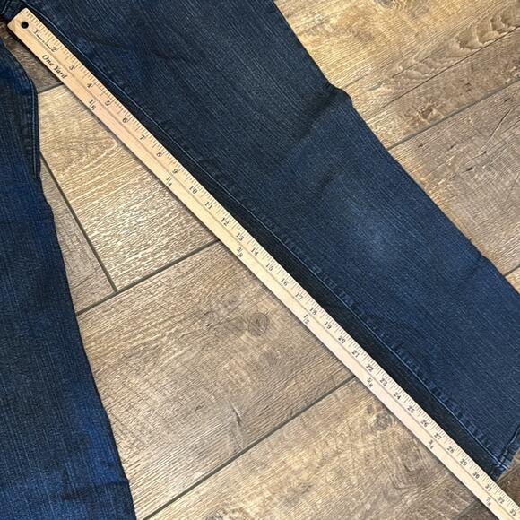 NYDJ Women's High Rise Bootcut Jean Dark Wash Size 14 - Picture 5 of 10